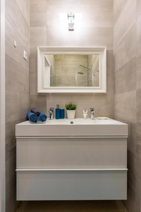 Luxury Quentin Apartment 3 Bedrm, 2 Bathrm Budapest Kültér fotó