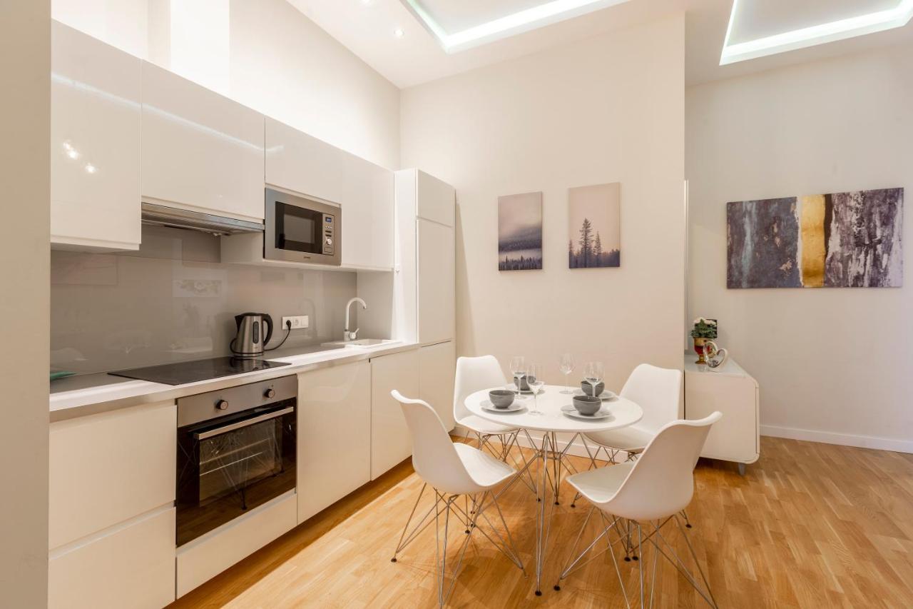 Luxury Quentin Apartment 3 Bedrm, 2 Bathrm Budapest Kültér fotó