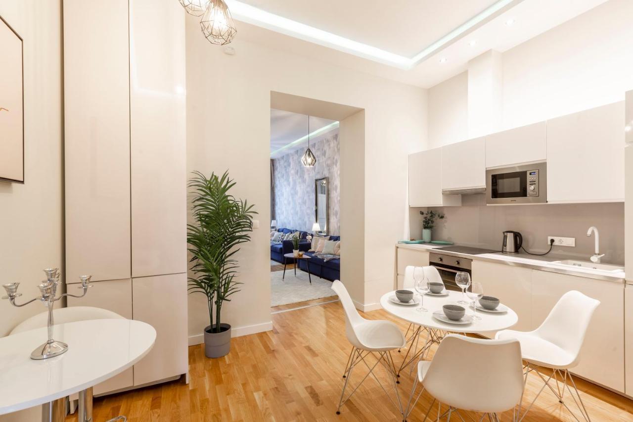 Luxury Quentin Apartment 3 Bedrm, 2 Bathrm Budapest Kültér fotó