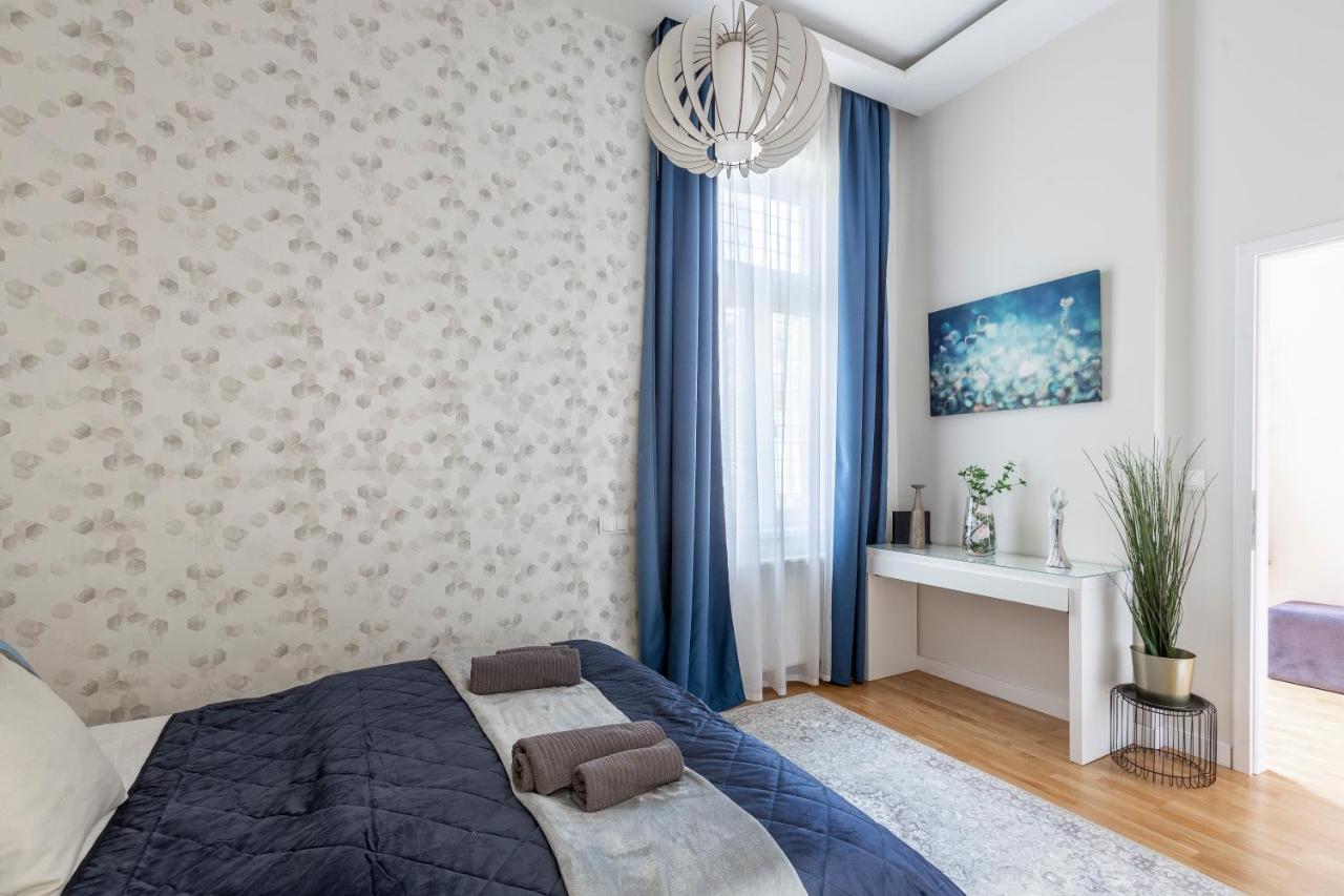 Luxury Quentin Apartment 3 Bedrm, 2 Bathrm Budapest Kültér fotó