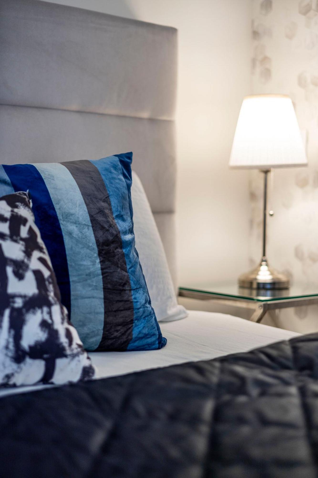 Luxury Quentin Apartment 3 Bedrm, 2 Bathrm Budapest Kültér fotó